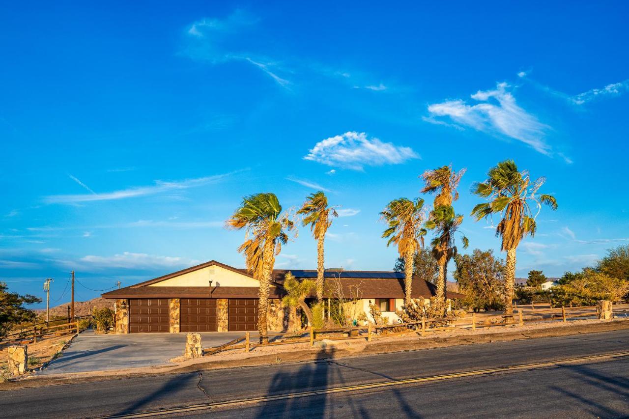 Вилла The Stargaze In Joshua Tree - Pool, Hot Tub, Views Экстерьер фото