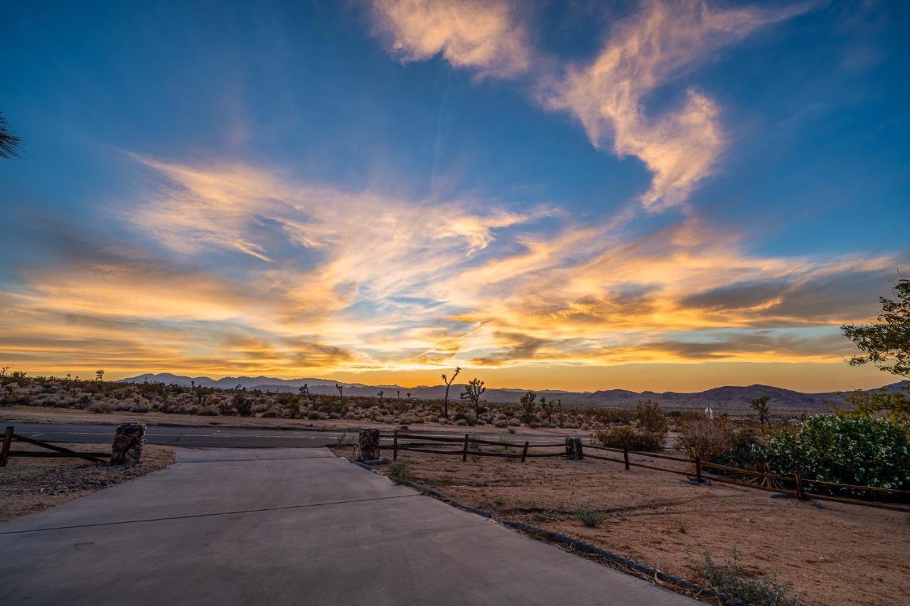 Вилла The Stargaze In Joshua Tree - Pool, Hot Tub, Views Экстерьер фото